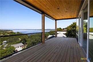 1123 Ledge Path, Canyon Lake, TX 78133