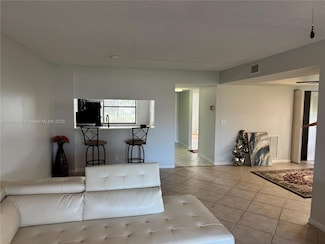 7590 Tahiti Ln Unit 101, Lake Worth, FL 33467