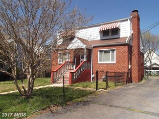 2915 19th St S, Arlington, VA 22204