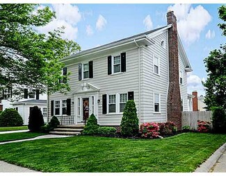 50 Cathedral Ave, Providence, RI 02908