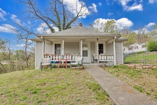 1318 Eastgate Ave NE, Roanoke, VA 24012