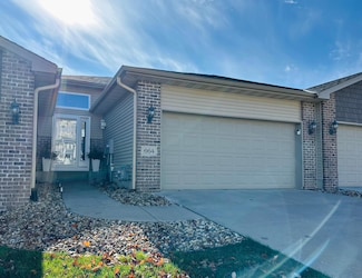 664 Shardlow Place NE, Byron, MN 55920