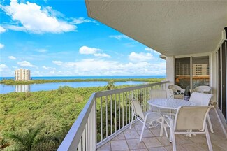 5501 Heron Point Dr Unit 702, Naples, FL 34108