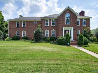2925 Deer Valley Dr SE, Brownsboro, AL 35741