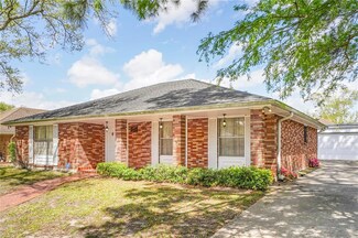 2239 Lark St, New Orleans, LA 70122