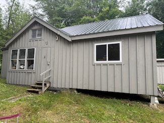 608 Adams Rd, Chesterville, ME 04938