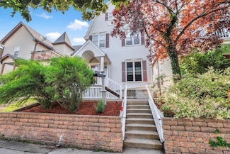 1680 N Astor St Unit 1680, Milwaukee, WI 53202