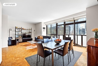 100 United Nations Plaza Unit 26C, New York, NY 10017