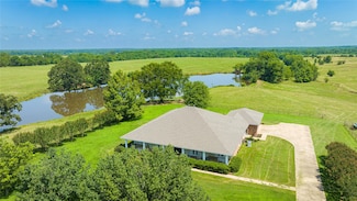 2060 Fm 44 W, de Kalb, TX 75559