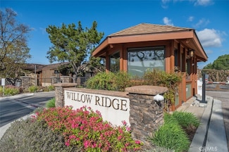 2512 E Willow St Unit 203, Signal Hill, CA 90755