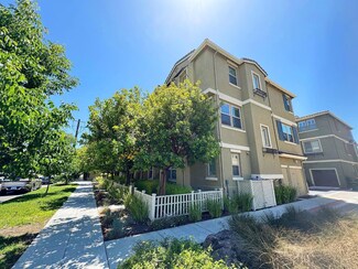 660 Tyrella Ave, Mountain View, CA 94043