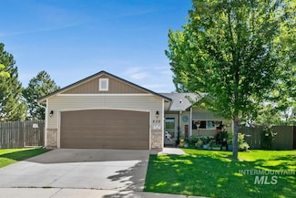 838 S Jarbidge Ave, Middleton, ID 83644