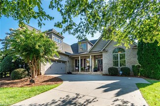 125 Sycamore Commons Ln, Bermuda Run, NC 27006