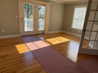 57 Hollis Dr, Meriden, CT 06451