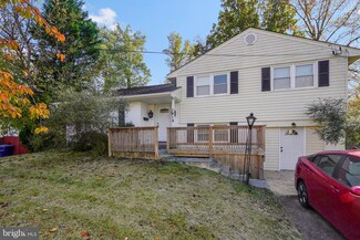 7419 Farnum St, Springfield, VA 22151