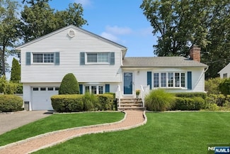 599 Rhein Ct, New Milford, NJ 07646