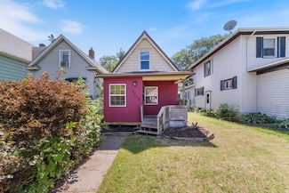 3712 W 4th St, Duluth, MN 55807