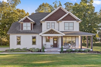 1927 Wagon Ln, Signal Mountain, TN 37377