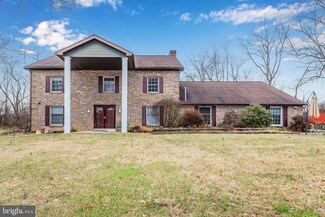 141 Limekiln Rd, Carlisle, PA 17015