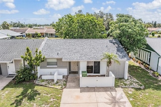3913 42nd St W, Bradenton, FL 34205