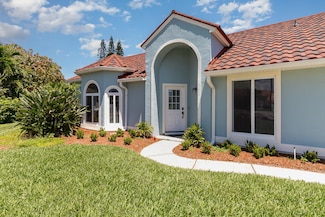 180 Waters Edge Ln, Indialantic, FL 32903