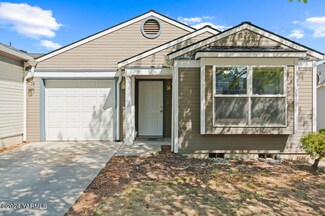 105 Peach Tree Ln Unit 1, Yakima, WA 98908
