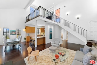 412 Arnaz Dr Unit 12, Los Angeles, CA 90048