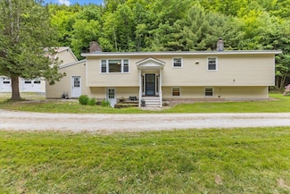 89 Catella Rd, Essex Junction, VT 05452