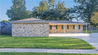 424 Kenilworth Dr, La Place, LA 70068