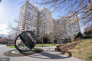 5500 Friendship Blvd, Chevy Chase, MD 20815