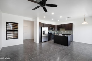 3113 E Danbury Rd Unit 10, Phoenix, AZ 85032