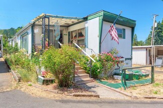 7001 Rogue River Hwy Unit 30, Grants Pass, OR 97527