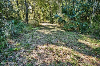 16082 Ressie Dr W, Jacksonville, FL 32218