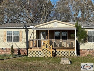 685 Clifty Rd, Paris, TN 38242