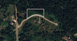 6936 Bay Heights Cir, Harbor Springs, MI 49740