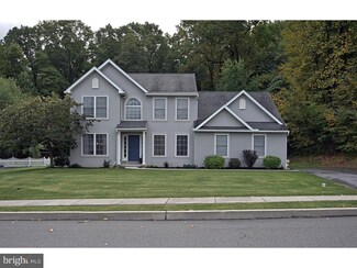 415 Acer Dr, Blandon, PA 19510