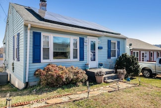 909 Rougemont Ave, Charlottesville, VA 22902