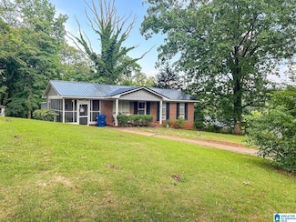 364 Brookview Dr, Talladega, AL 35160