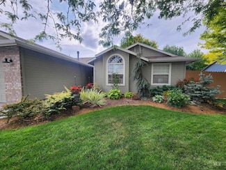 7633 N Dodgin Ave, Boise, ID 83714