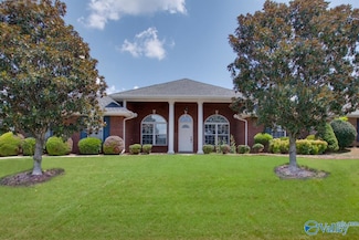 141 Robin Song Ln, Harvest, AL 35749