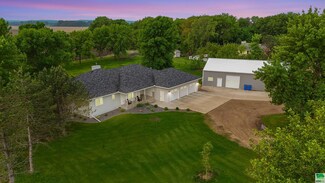 45929 Timber Rd, Vermillion, SD 57069