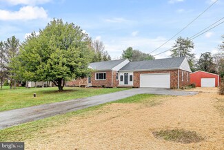 6250 Thoman Dr, Spring Grove, PA 17362