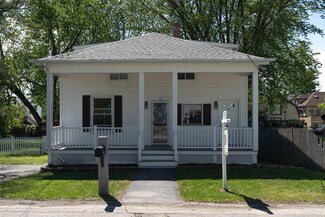 62 Rand St, Manchester, NH 03109