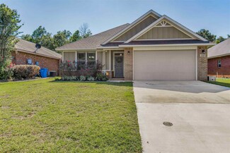 5209 Parkside Dr, Pace, FL 32571