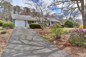 122 N Pond Dr, Brewster, MA 02631