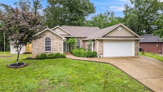 7 Chudleigh Ln, Bella Vista, AR 72714