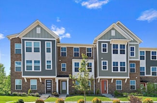 7258 Otley Dr, Wetherington, OH 45069