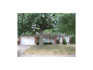 10847 Glen Arbor Rd, Kansas City, MO 64114