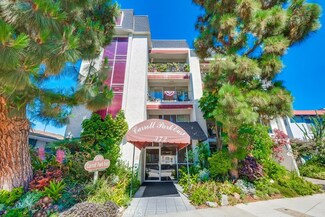 372 Carroll Park E Unit 205, Long Beach, CA 90814