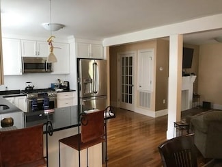16 Bonwood St Unit 1, Newtonville, MA 02460